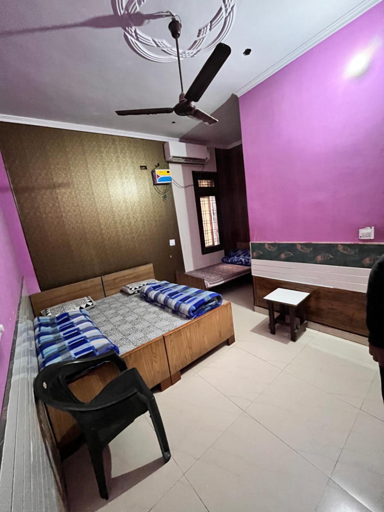 Hotel Pushpanjali Haldwāni Extérieur photo